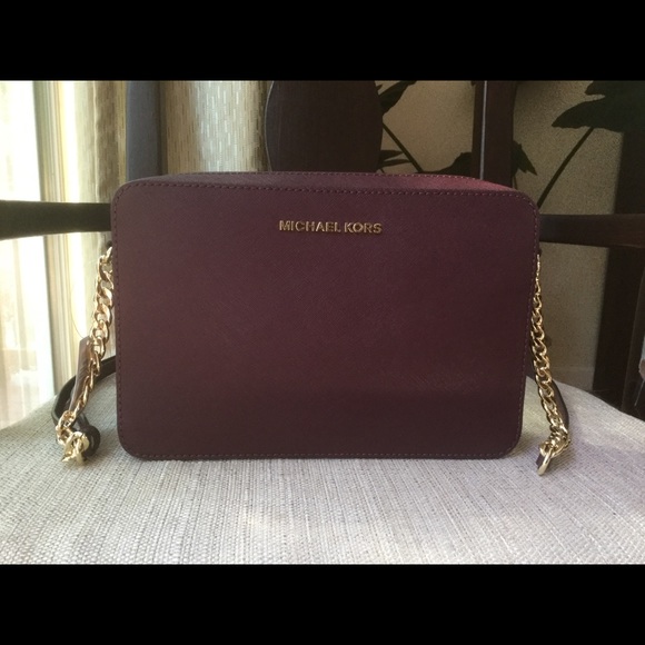 MICHAEL Michael Kors Handbags - NWT Jet Set Crossbody